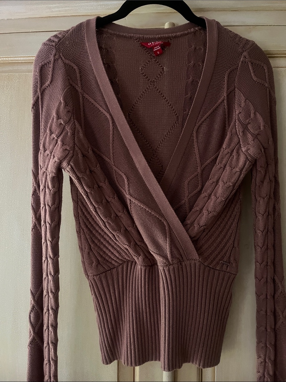 GUESS Rose brown Cable-Knit V-Neck Wrap style Sweater-NWOT-S